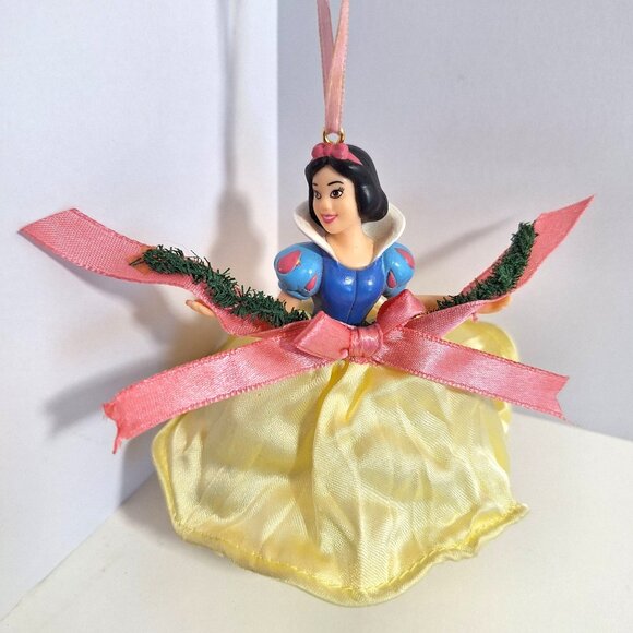 Enesco Other - Enesco Snow White Christmas Ornament Vintage READ